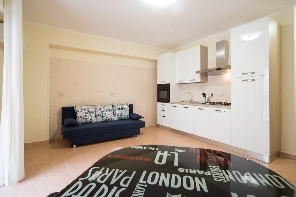 Milly House Apartment Letojanni Ngoại thất bức ảnh